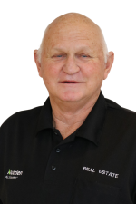 Nutrien Harcourts -- Don Lyster